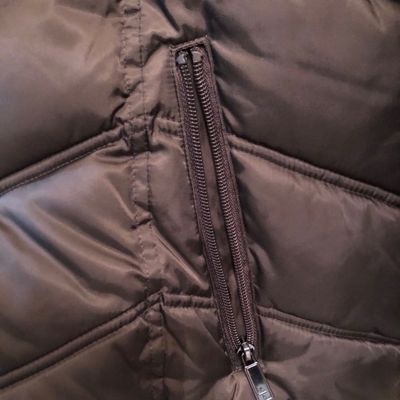 Kenneth Cole olive puffer jacket with faux fur trim - Picture 3 of 6